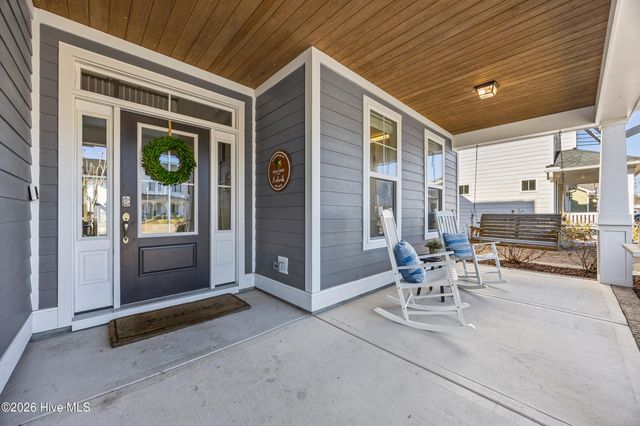 142 Sailor Sky Way, Hampstead, NC 28443