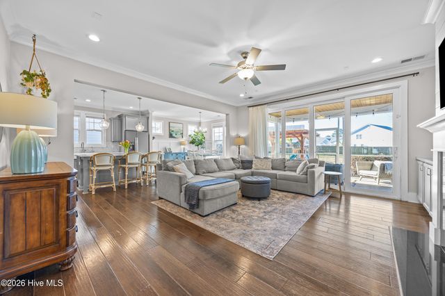 142 Sailor Sky Way, Hampstead, NC 28443