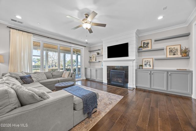 142 Sailor Sky Way, Hampstead, NC 28443