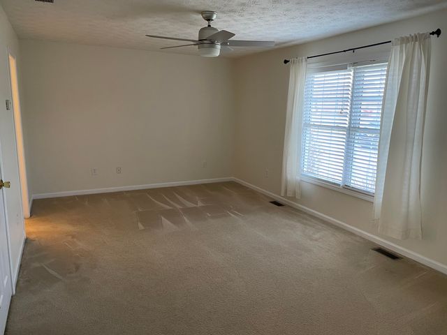 1008 Port Collins Road, Frankfort, KY 40601