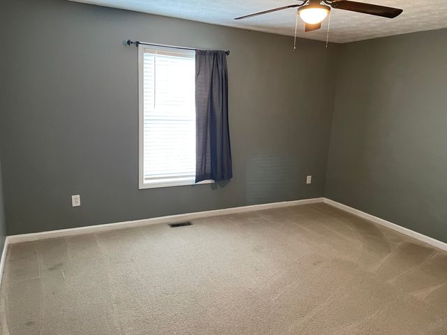 1008 Port Collins Road, Frankfort, KY 40601