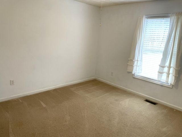 1008 Port Collins Road, Frankfort, KY 40601