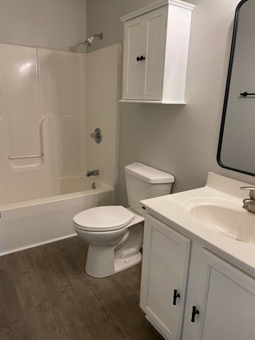 1008 Port Collins Road, Frankfort, KY 40601