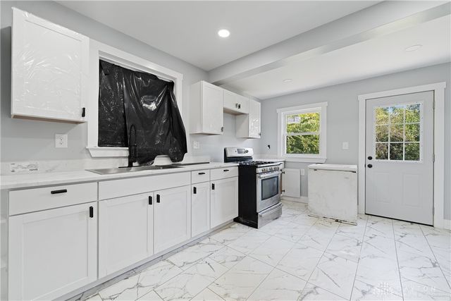 452 Allwen Drive, Dayton, OH 45406