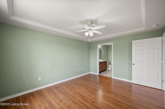 76 Quail Hollow Dr, Eminence, KY 40019