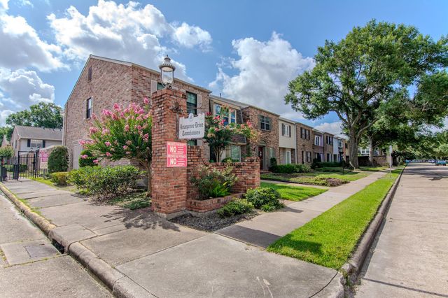 2031 Winrock Boulevard 162, Houston, TX 77057