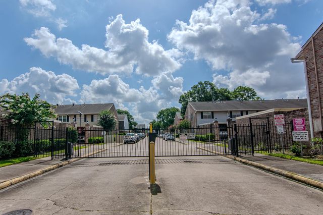 2031 Winrock Boulevard 162, Houston, TX 77057