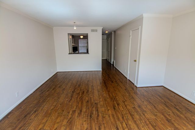 2031 Winrock Boulevard 162, Houston, TX 77057