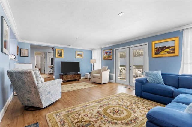 6249 HILLSIDE AVENUE, Seminole, FL 33772