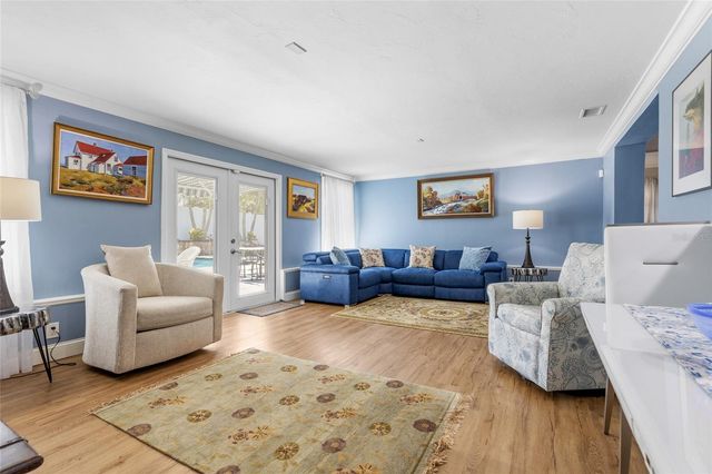 6249 HILLSIDE AVENUE, Seminole, FL 33772