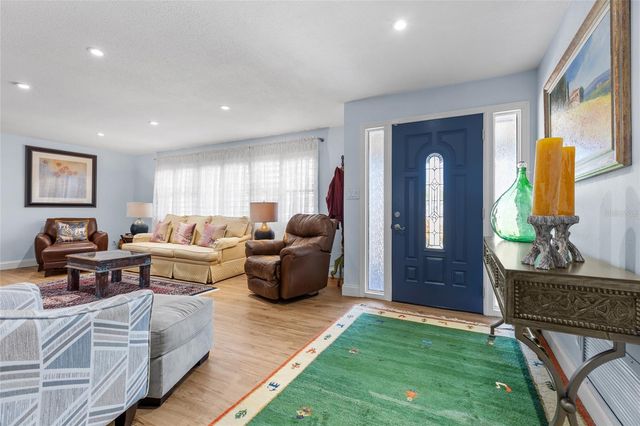 6249 HILLSIDE AVENUE, Seminole, FL 33772