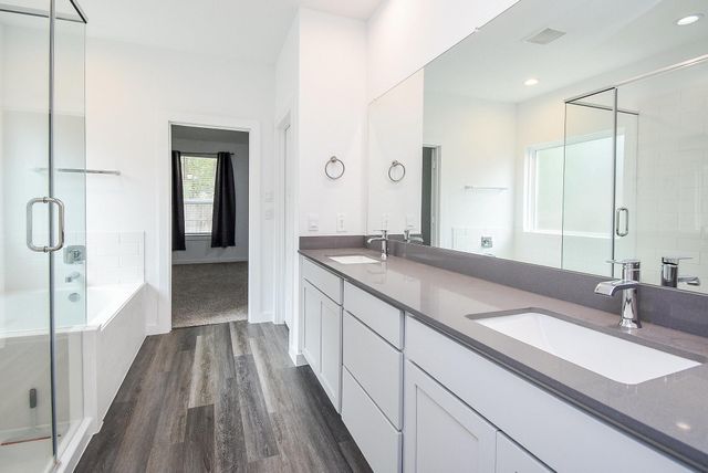 383 Westlake Terrace Drive, Conroe, TX 77304