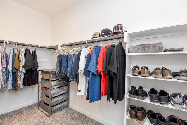 383 Westlake Terrace Drive, Conroe, TX 77304