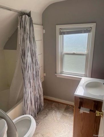 32605 Bock Street, Garden City, MI 48135
