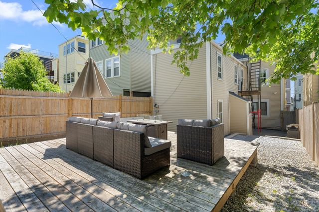 212 Princeton St 1, Boston, MA 02128