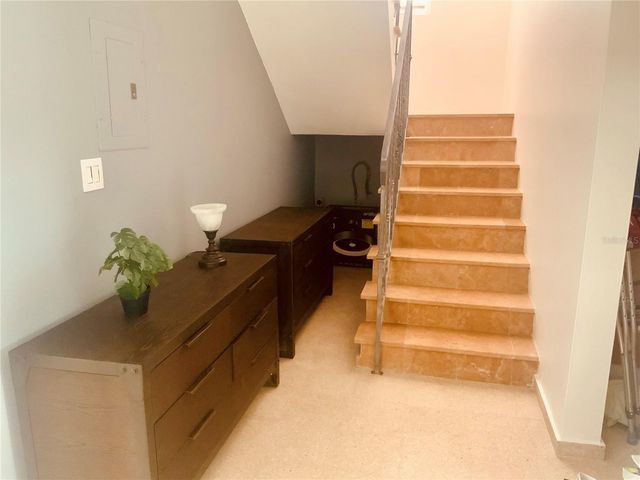 A 31-A. SUNSET HILLS, Guaynabo, PR 00971