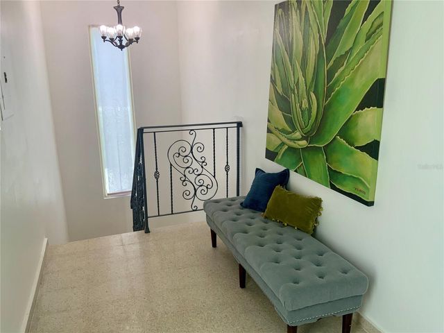 A 31-A. SUNSET HILLS, Guaynabo, PR 00971