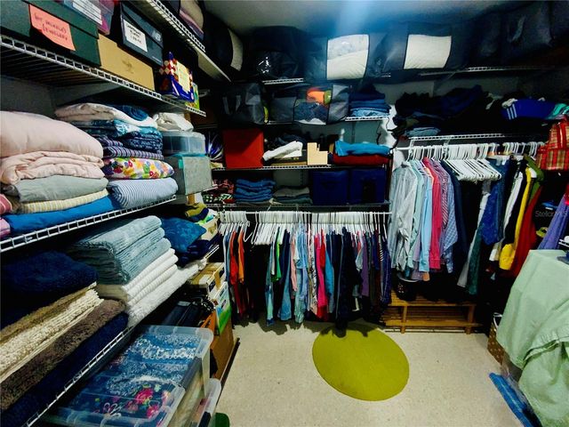 A 31-A. SUNSET HILLS, Guaynabo, PR 00971