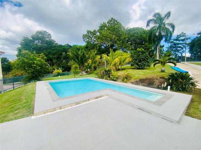 A 31-A. SUNSET HILLS, Guaynabo, PR 00971