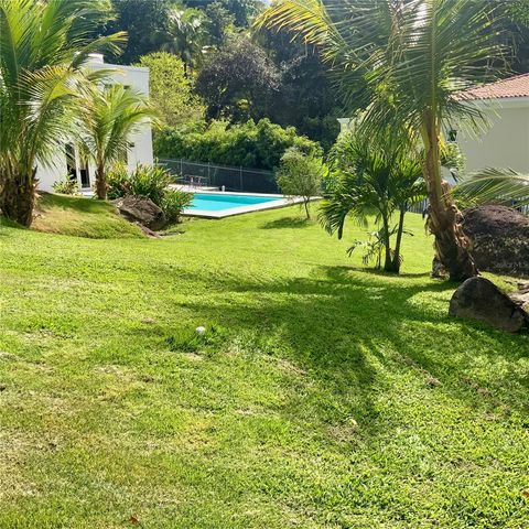 A 31-A. SUNSET HILLS, Guaynabo, PR 00971