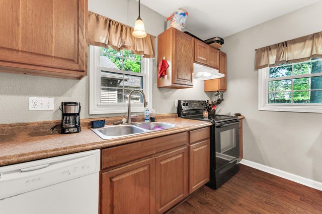 1117 West Lynn Street, Springfield, MO 65802