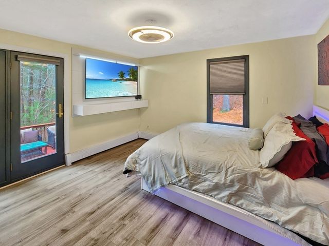 2 Parker Ter, Freetown, MA 02717