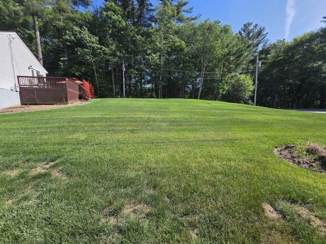 2 Parker Ter, Freetown, MA 02717