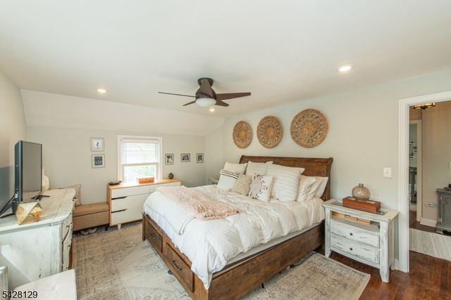 6 Maple St, Bernardsville Boro, NJ 07924