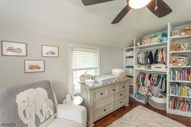 6 Maple St, Bernardsville Boro, NJ 07924