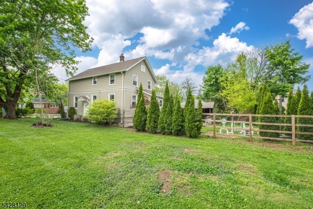 6 Maple St, Bernardsville Boro, NJ 07924
