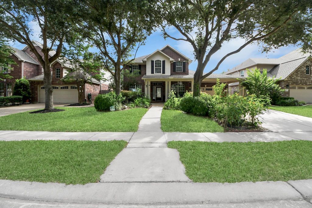 215 Callavance, Sugar Land, TX 77479