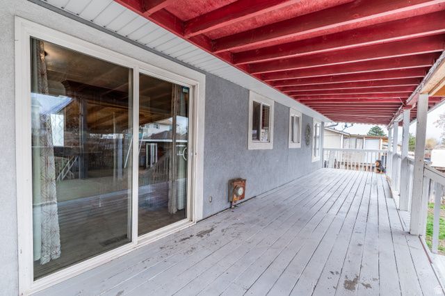 5481 W HEATH AVE, Kearns, UT 84118