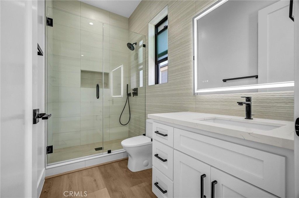 Image 24 of property listing at 14810 Eastwood Avenue, Lawndale, CA 90260