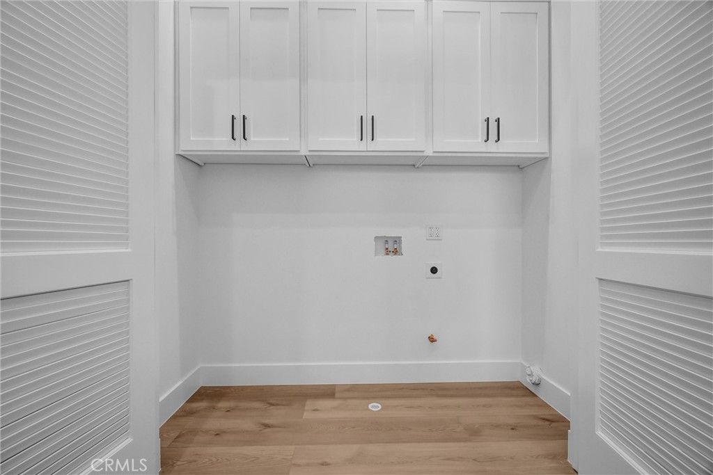 Image 25 of property listing at 14810 Eastwood Avenue, Lawndale, CA 90260