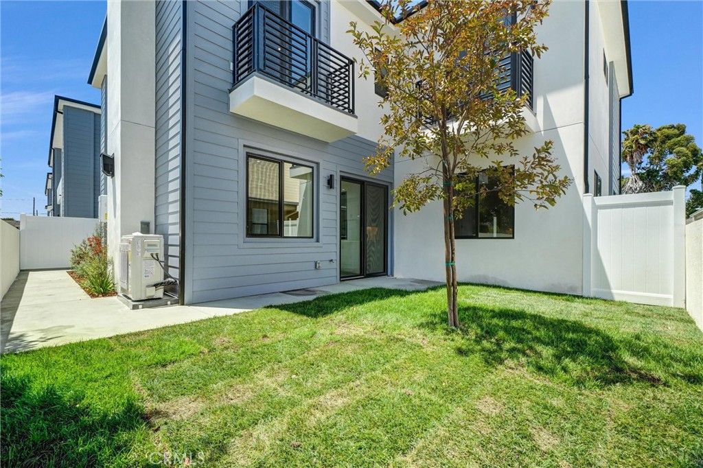 Image 29 of property listing at 14810 Eastwood Avenue, Lawndale, CA 90260