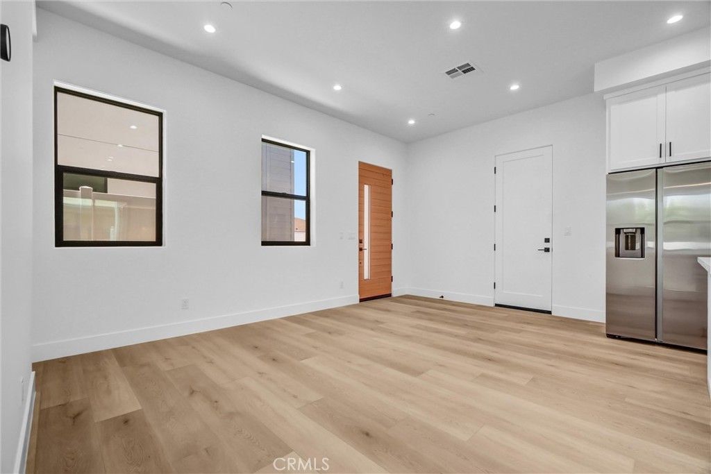 Image 9 of property listing at 14810 Eastwood Avenue, Lawndale, CA 90260