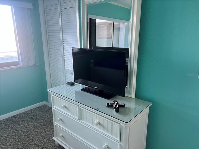 1001 POINT OF ROCKS ROAD 309, Sarasota, FL 34242