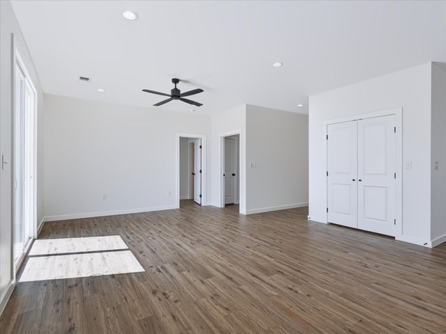 406 Church Street, Whitesboro, TX 76273