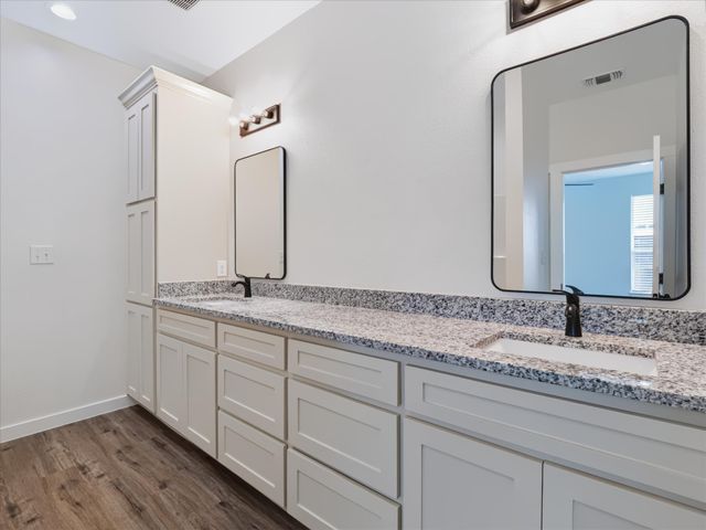 406 Church Street, Whitesboro, TX 76273