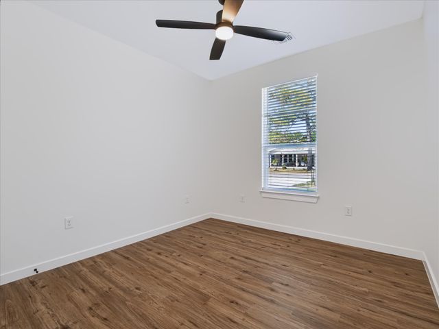 406 Church Street, Whitesboro, TX 76273