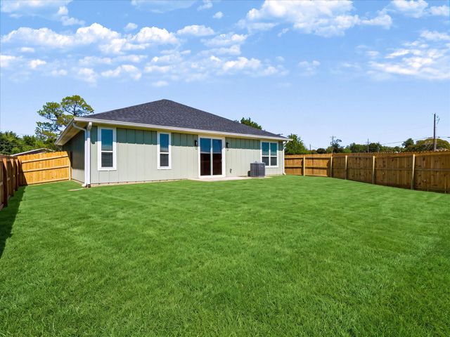 406 Church Street, Whitesboro, TX 76273