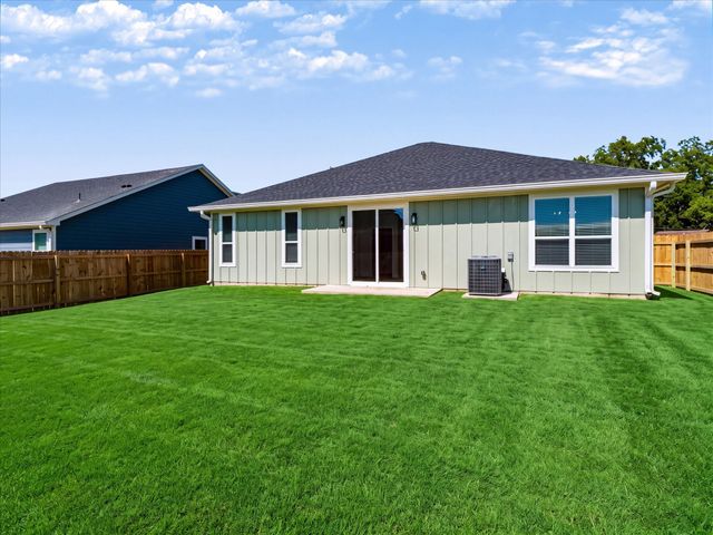 406 Church Street, Whitesboro, TX 76273