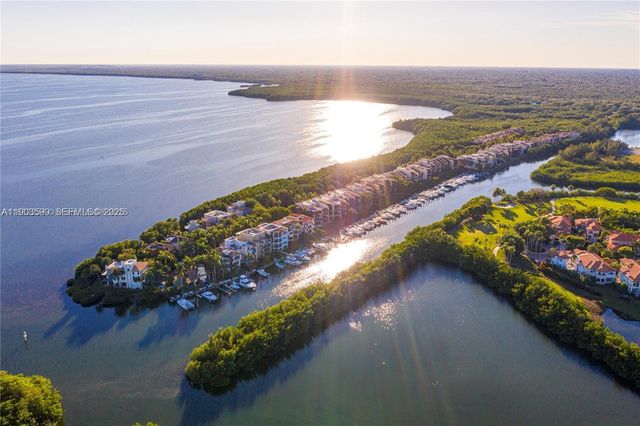 5863 Paradise Point Drive, Palmetto Bay, FL 33157