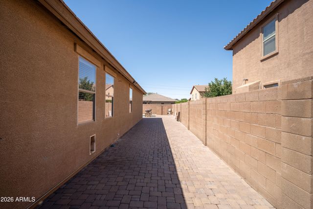 7824 S 73RD Lane, Laveen, AZ 85339