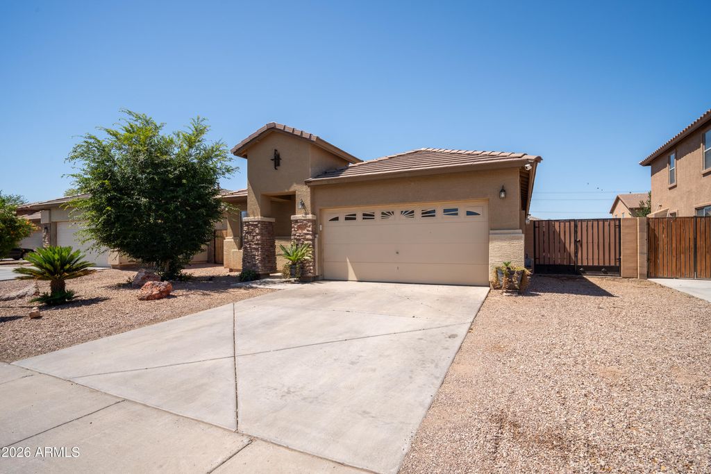 7824 S 73RD Lane, Laveen, AZ 85339