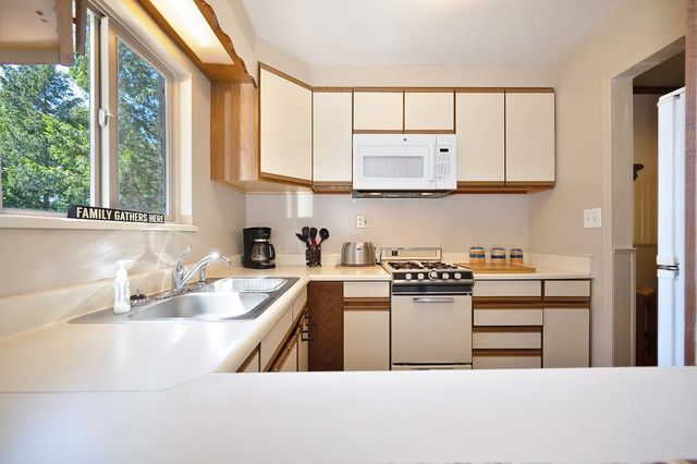 9600 Grizzly Flat Rd, Grizzly Flats, CA 95636