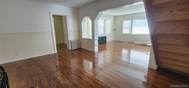 9 Babylon Road, Mastic Beach, NY 11951