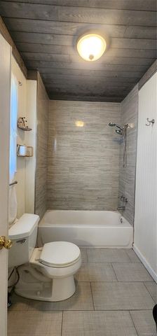 9 Babylon Road, Mastic Beach, NY 11951