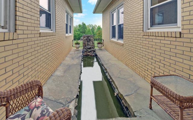 2465 Blue Ridge Drive, Blue Ridge, GA 30513