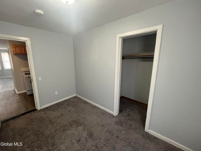 321 9th Street, Troy, NY 12180